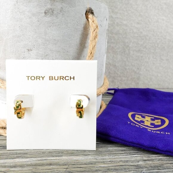 Tory Burch Serif-T Enamel Huggie Hoop Earrings Green OS - Picture 9 of 12
